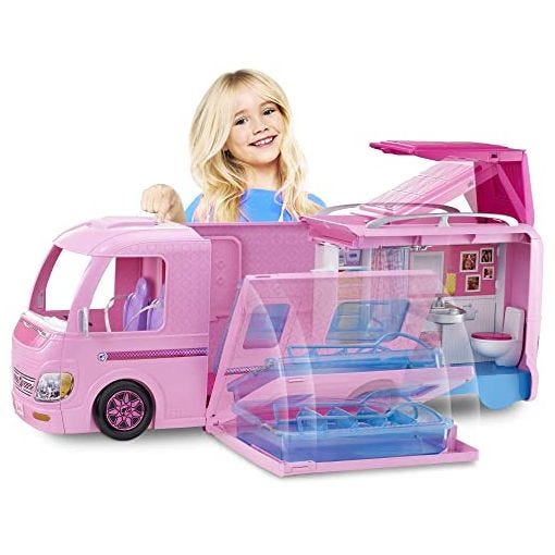 Barbie Supercaravana de Barbie, autocaravana transformable con sorpresas, + 60 cm, armario, lavabo, ducha, cocina, piscina y tobogán, Camper FBR34